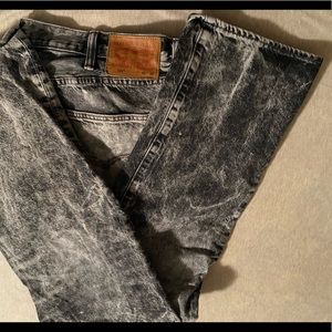 Levi’s 501 jeans